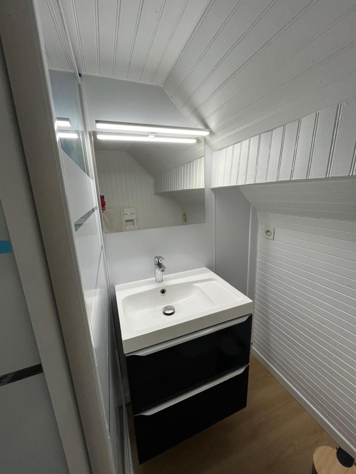 Maison Rue Du Phare Centre Ville Chez Christine กีเบอรง ภายนอก รูปภาพ